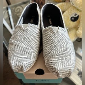 NWT Toms Alpargata Drizzle Grey Herringbone 7.5